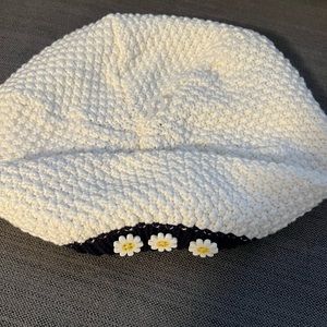 NWT Gymboree Girls Flower Beret Hat Large